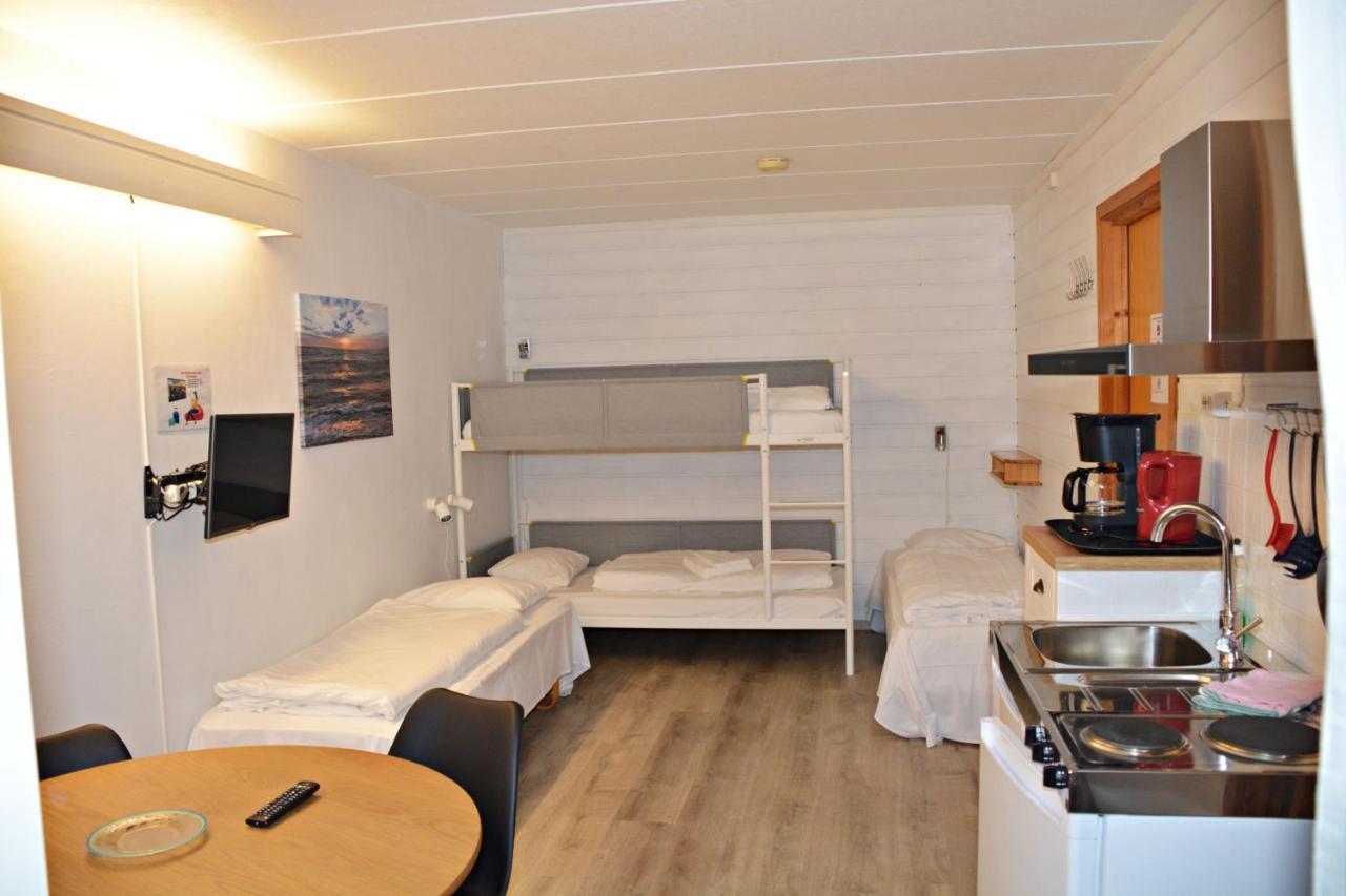 Langenuen Motel & Camping Сторд Екстериор снимка