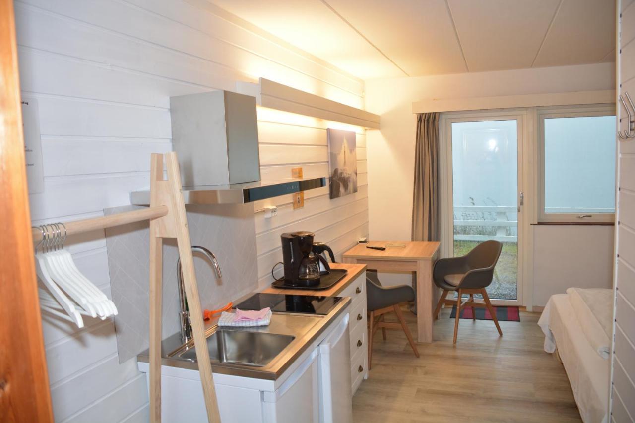 Langenuen Motel & Camping Сторд Екстериор снимка