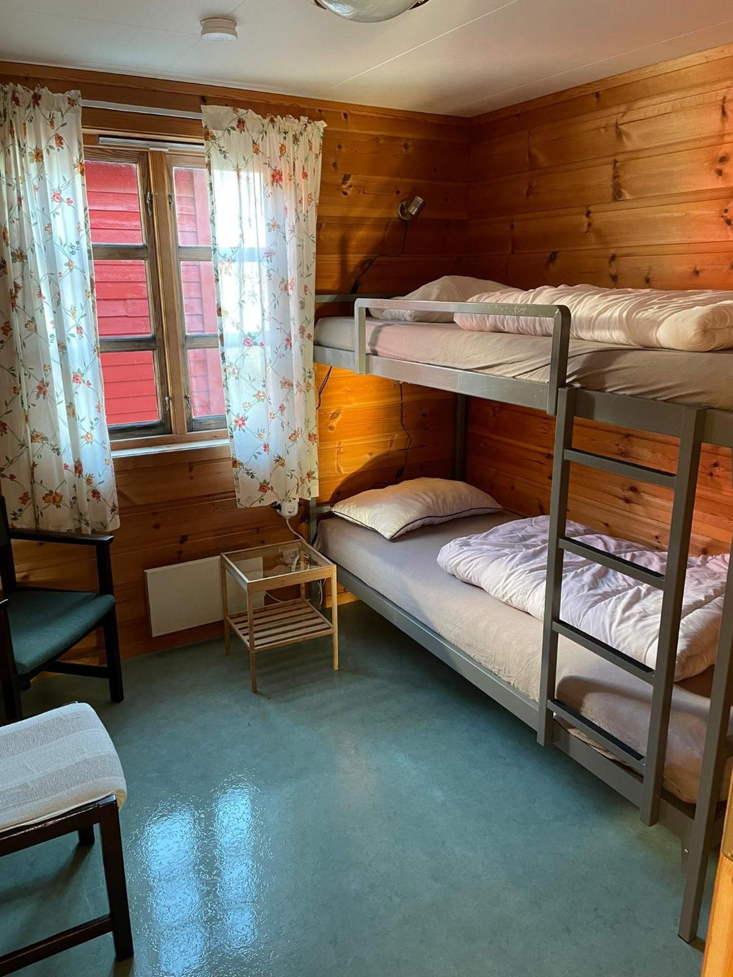 Langenuen Motel & Camping Сторд Екстериор снимка