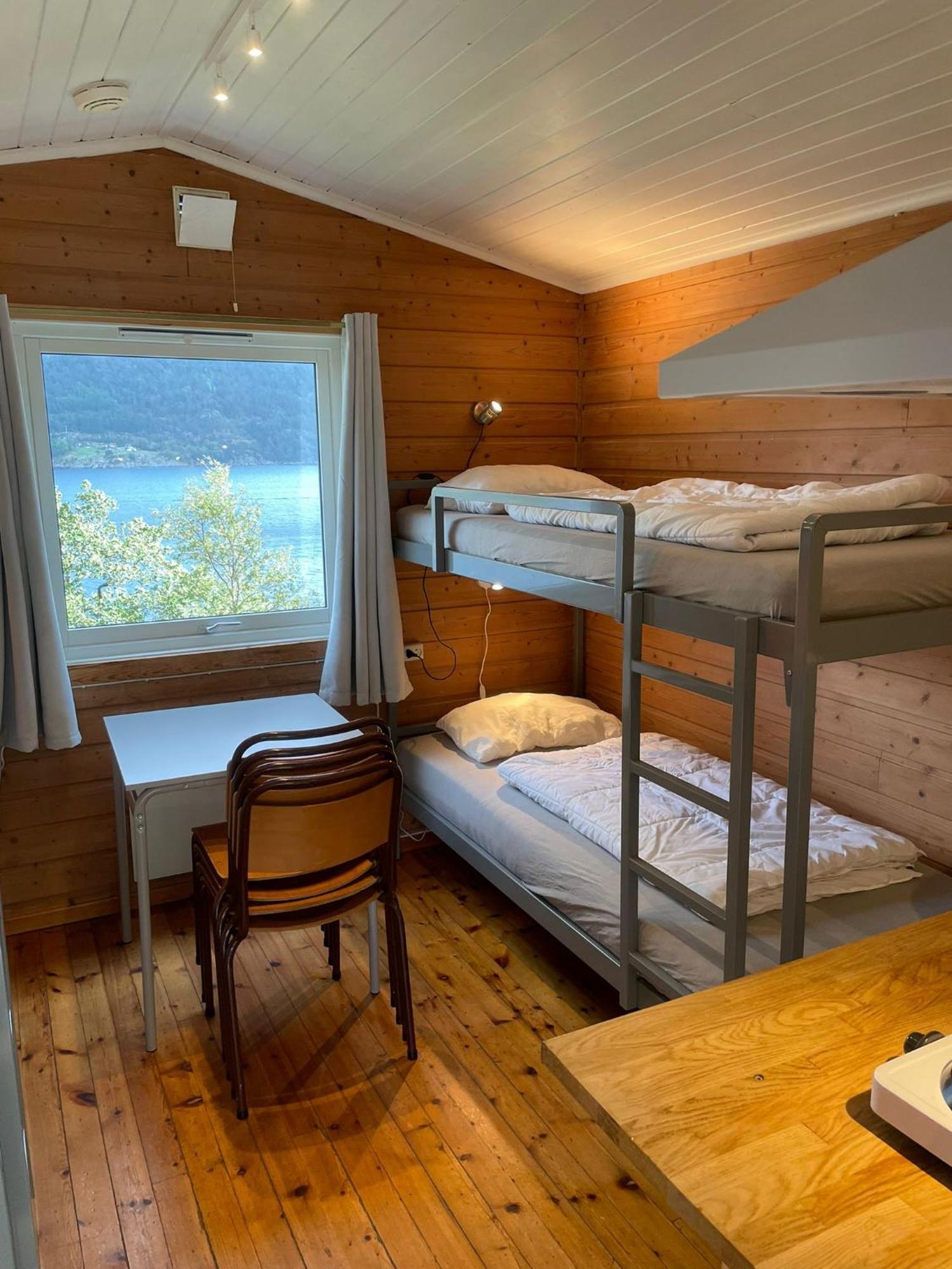 Langenuen Motel & Camping Сторд Екстериор снимка