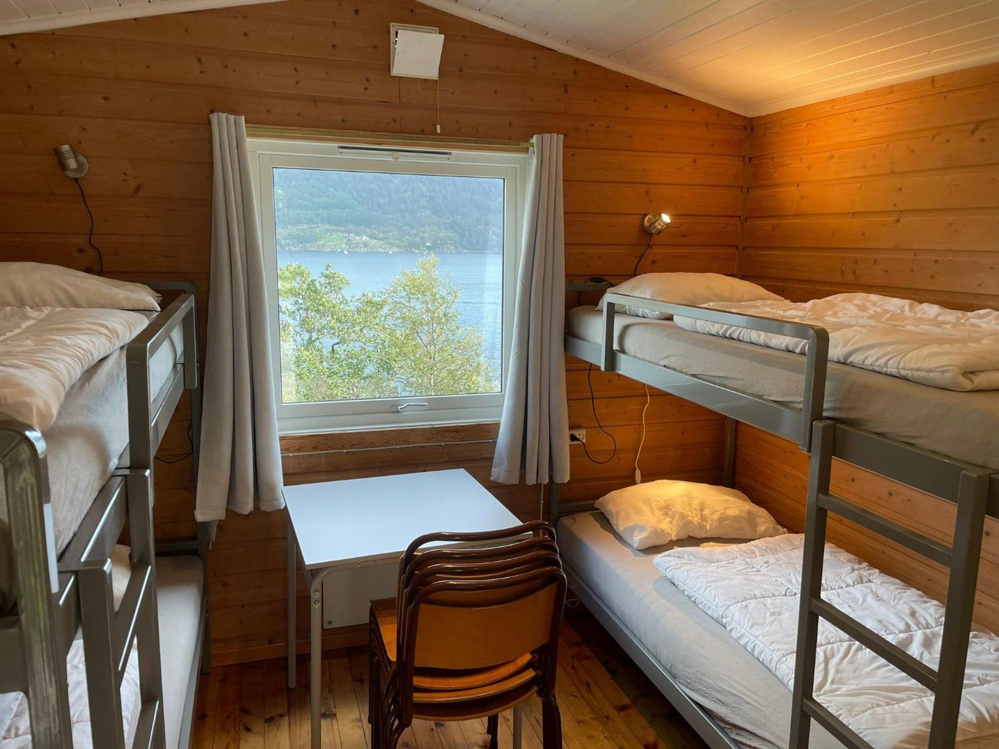 Langenuen Motel & Camping Сторд Екстериор снимка