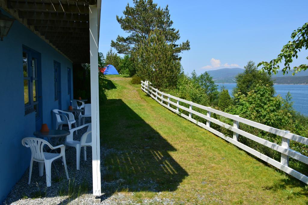Langenuen Motel & Camping Сторд Екстериор снимка